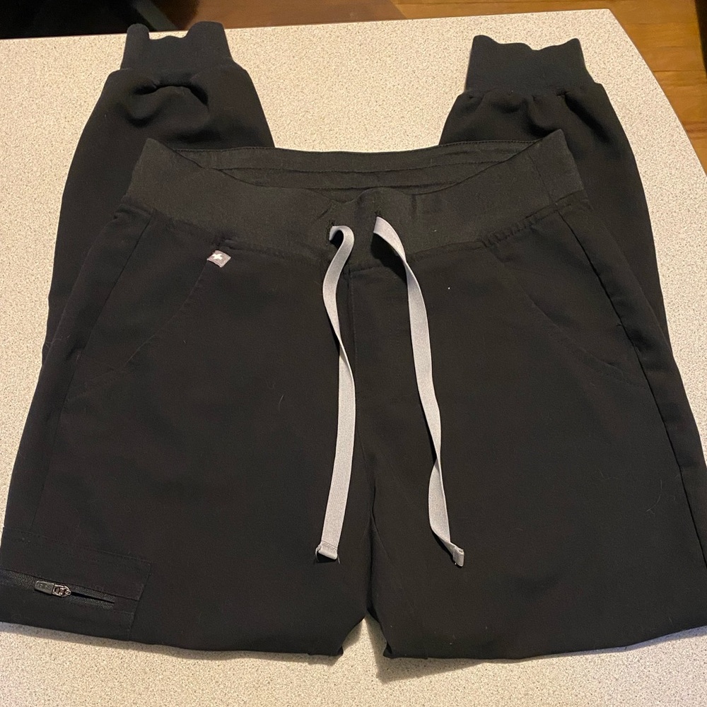 XSP Womens Black Figs Like New